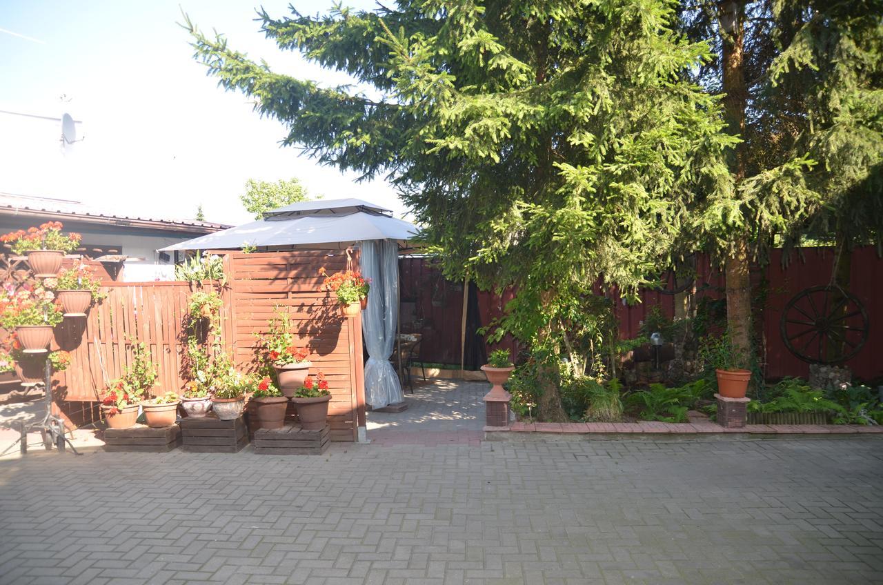Motel Eden Zamość Esterno foto
